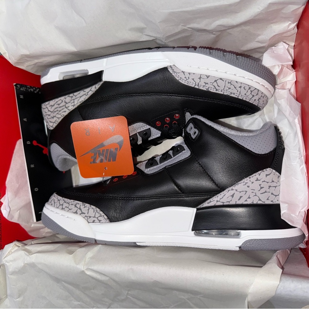 Jordan 3 Black Cement Reimagined Size 9.5 DS